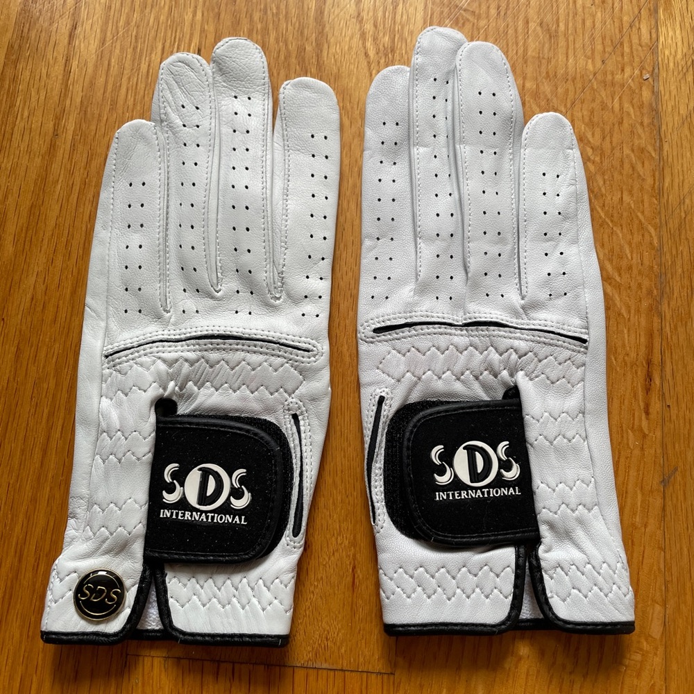 Women’s Golf Gloves (Pair)